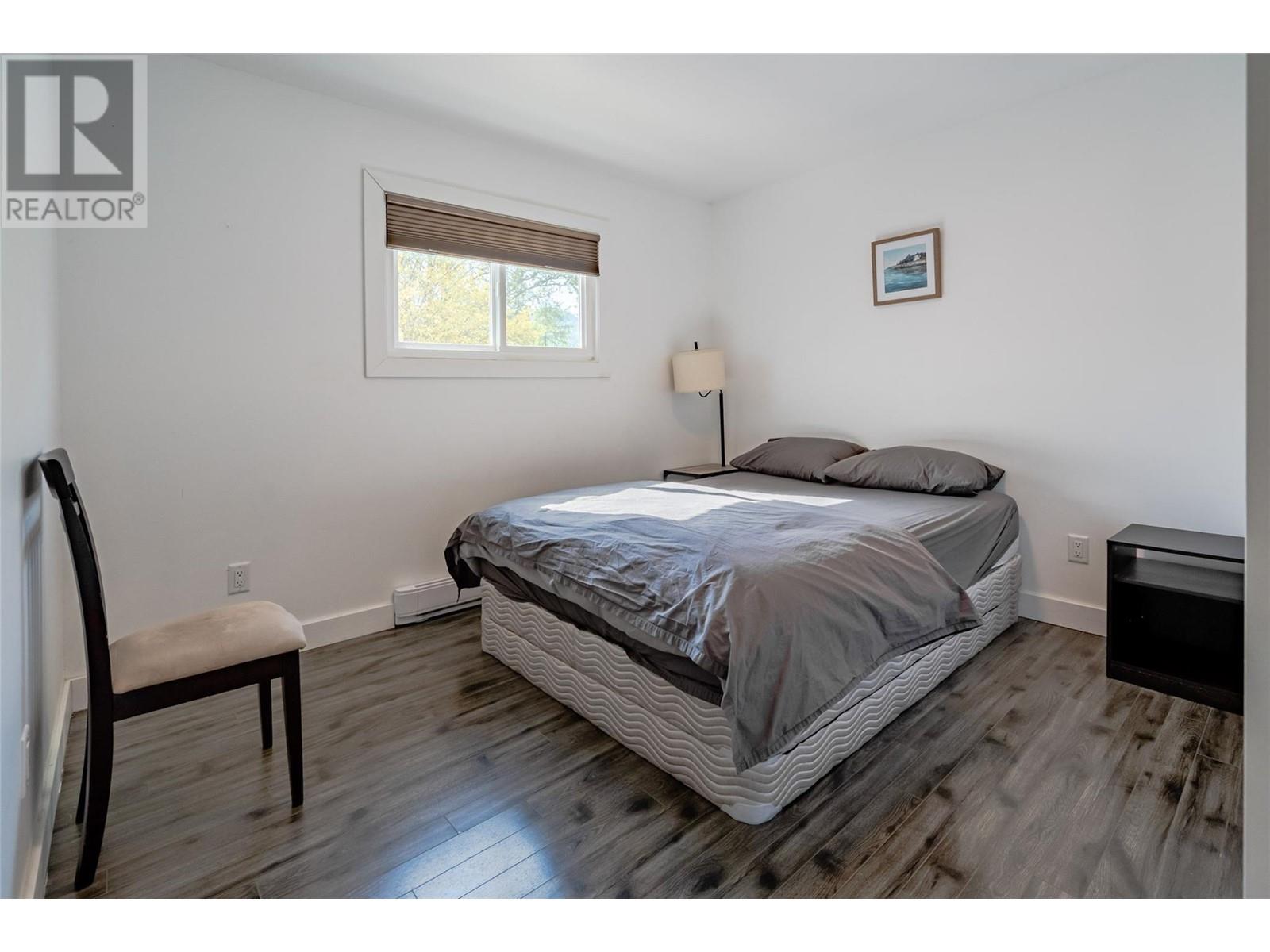 1810 First Street, Fruitvale, British Columbia  V0G 1L0 - Photo 32 - 10348295