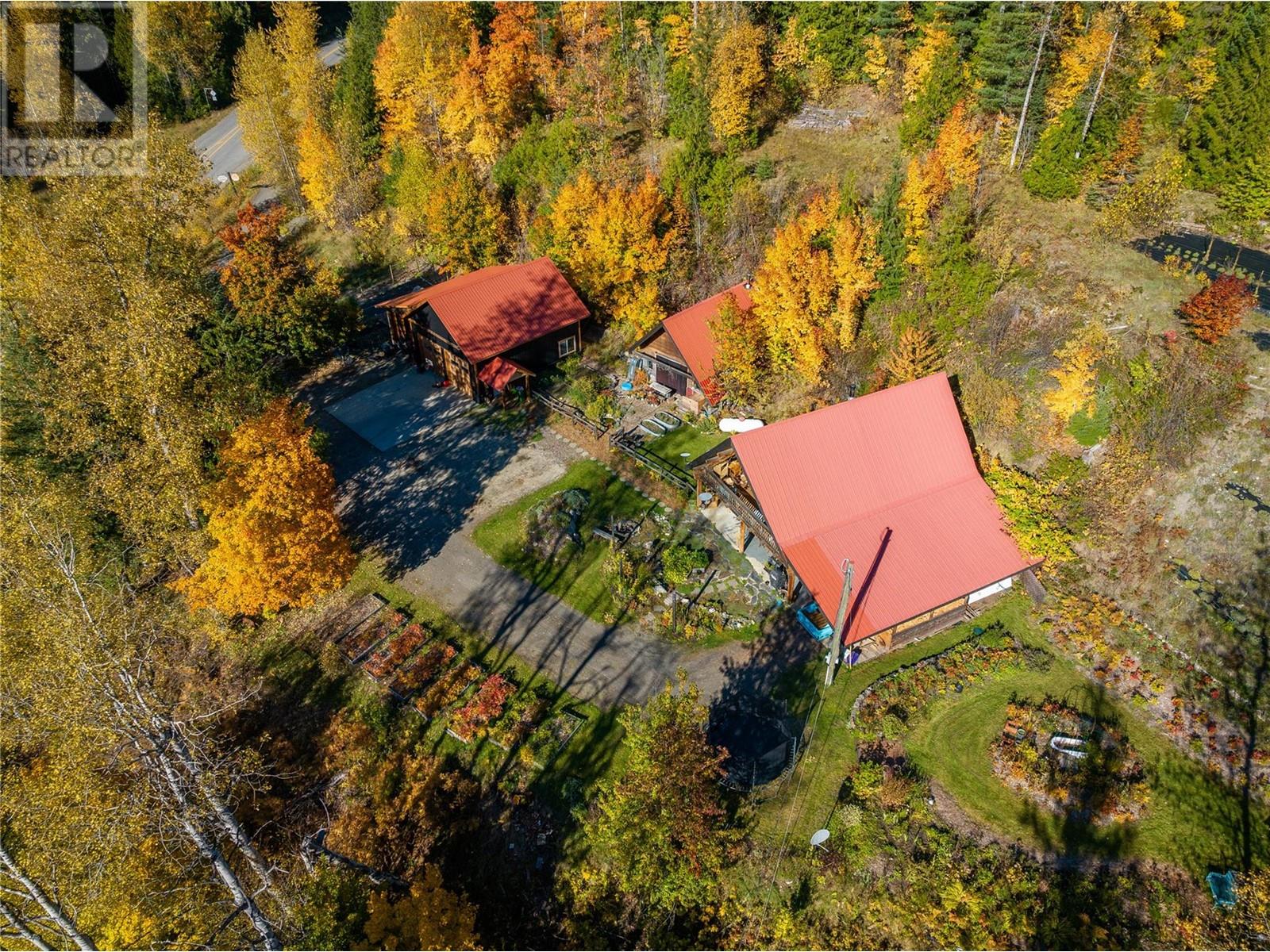 122 Silver Street, Sandon, British Columbia  V0G 1S0 - Photo 5 - 10347402
