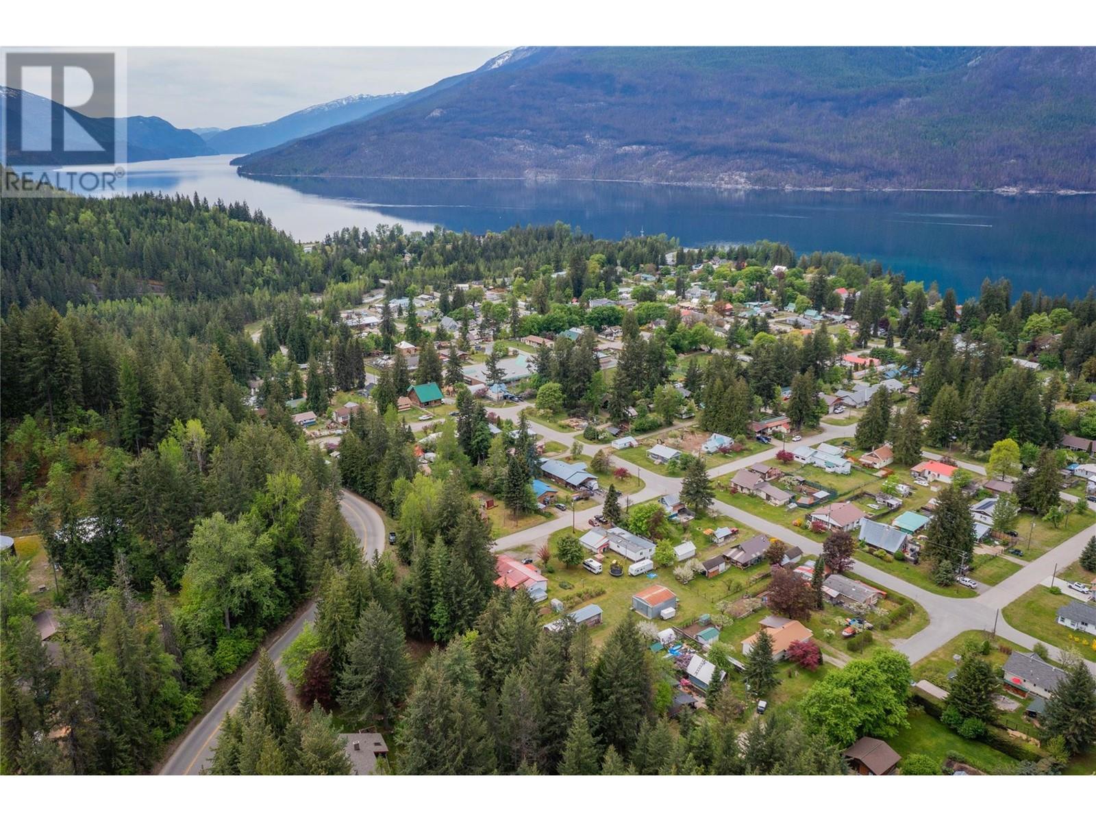 1102 31a Highway, New Denver, British Columbia  V0G 1S0 - Photo 8 - 10347416