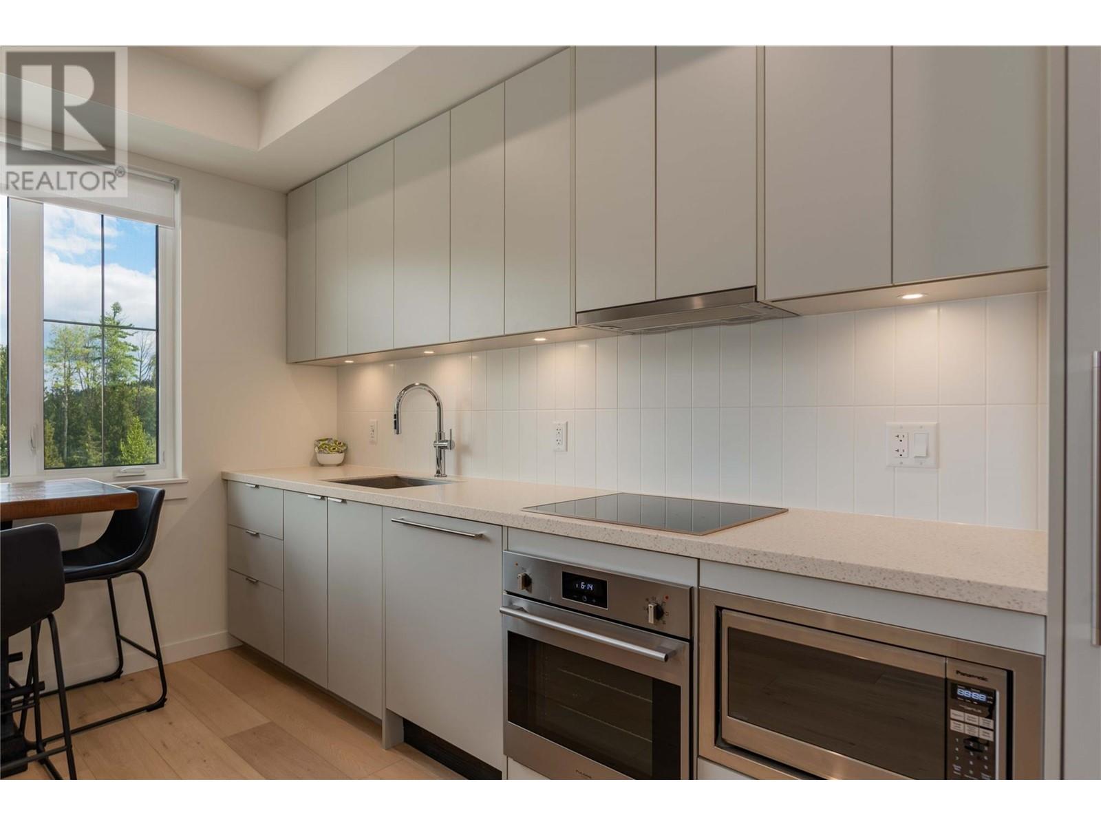4280 Red Mountain Road Unit# 115, Rossland, British Columbia  V0G 1Y0 - Photo 5 - 10348434