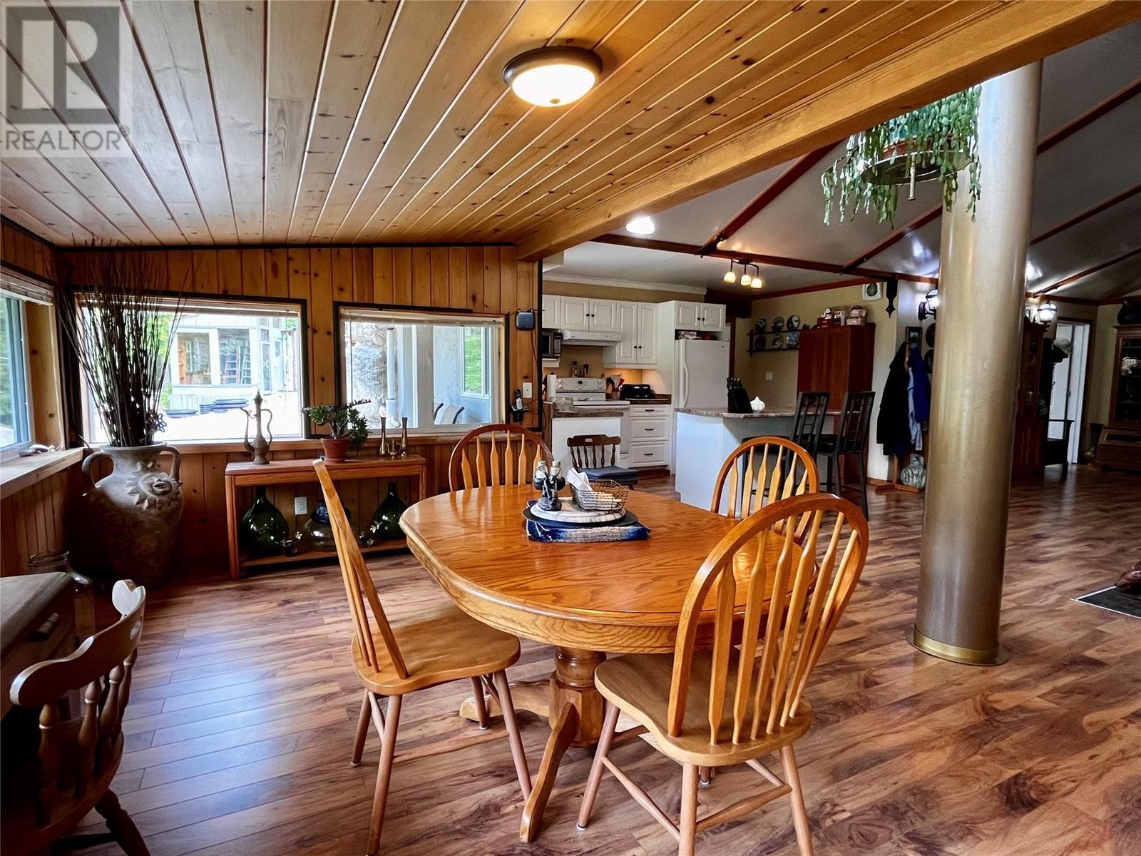 7705 Omen Road, Fauquier, British Columbia  V0G 1K0 - Photo 34 - 10348046