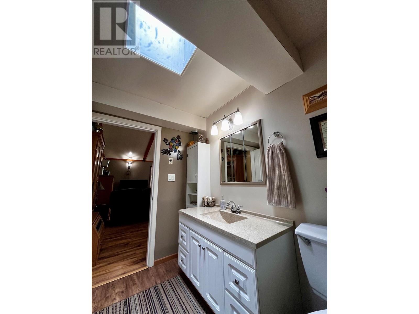 7705 Omen Road, Fauquier, British Columbia  V0G 1K0 - Photo 44 - 10348046