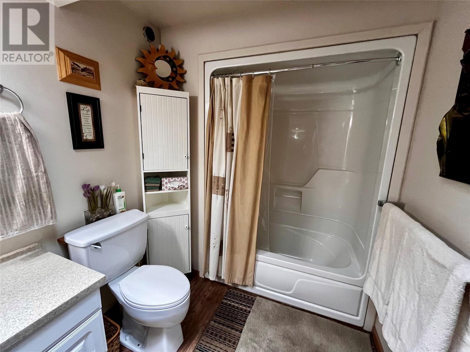 7705 Omen Road, Fauquier, British Columbia  V0G 1K0 - Photo 45 - 10348046