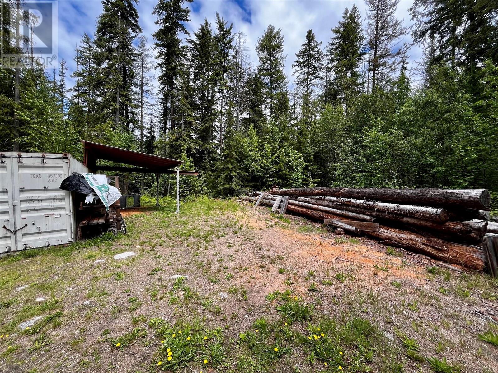7705 Omen Road, Fauquier, British Columbia  V0G 1K0 - Photo 85 - 10348046
