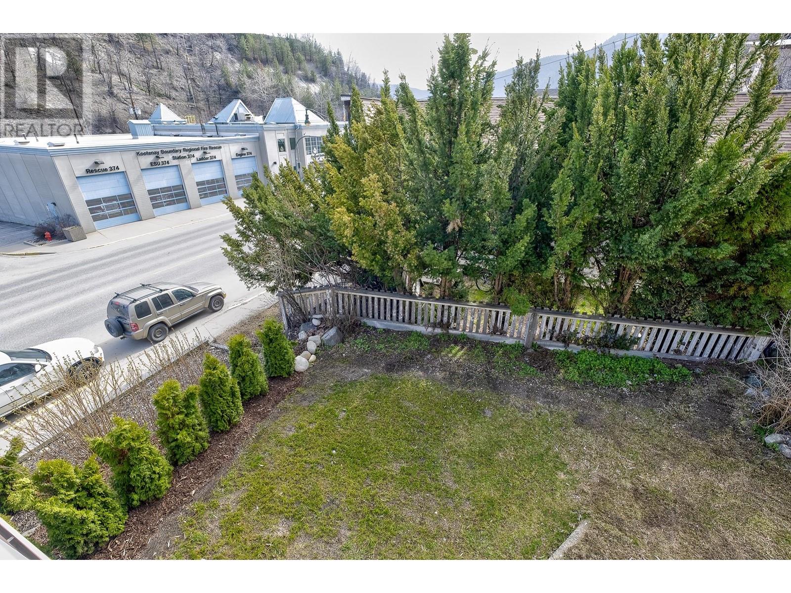 792 Rossland Avenue, Trail, British Columbia  V1R 3N3 - Photo 52 - 10348116