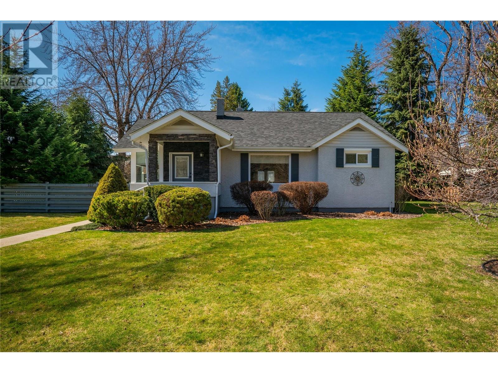 107 Ritchie Avenue, Trail, British Columbia  V1R 1G8 - Photo 1 - 10348736