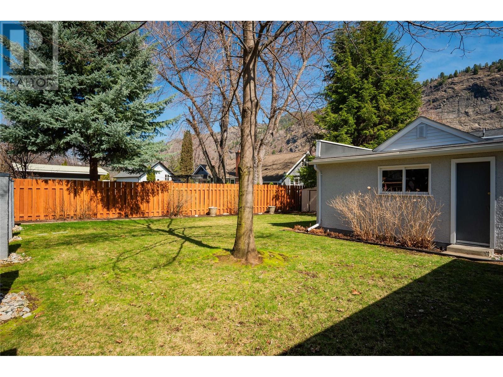107 Ritchie Avenue, Trail, British Columbia  V1R 1G8 - Photo 42 - 10348736
