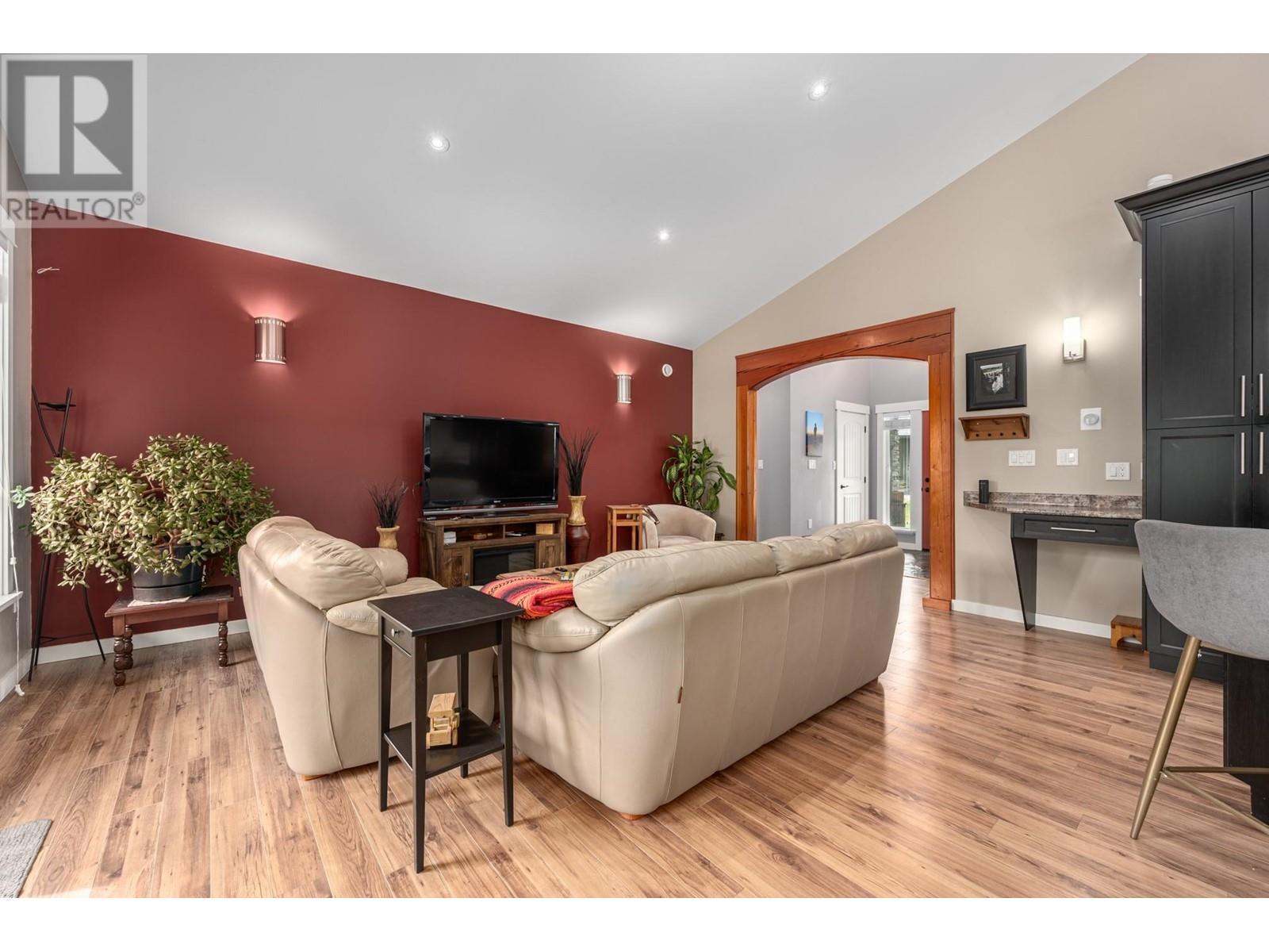 787 Crescent Bay Road Lot# 133, Nakusp, British Columbia  V0G 1R1 - Photo 45 - 10348432