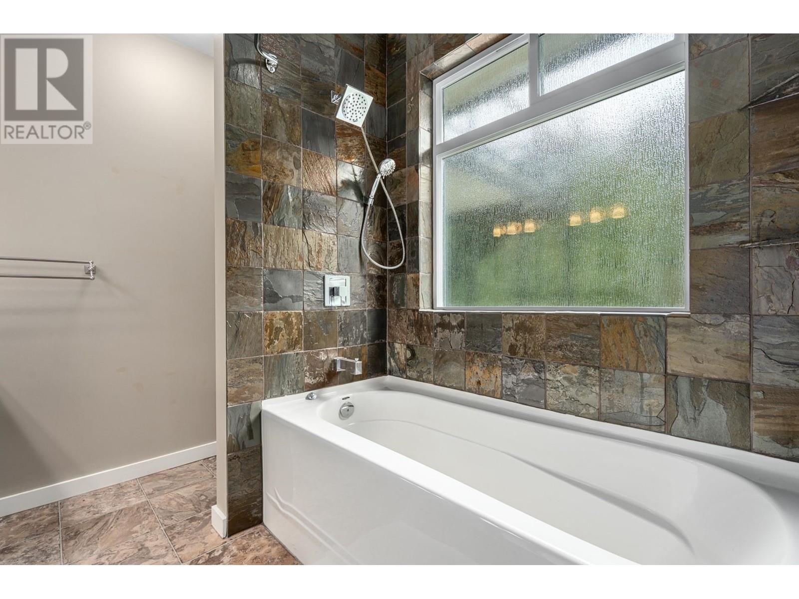 787 Crescent Bay Road Lot# 133, Nakusp, British Columbia  V0G 1R1 - Photo 51 - 10348432