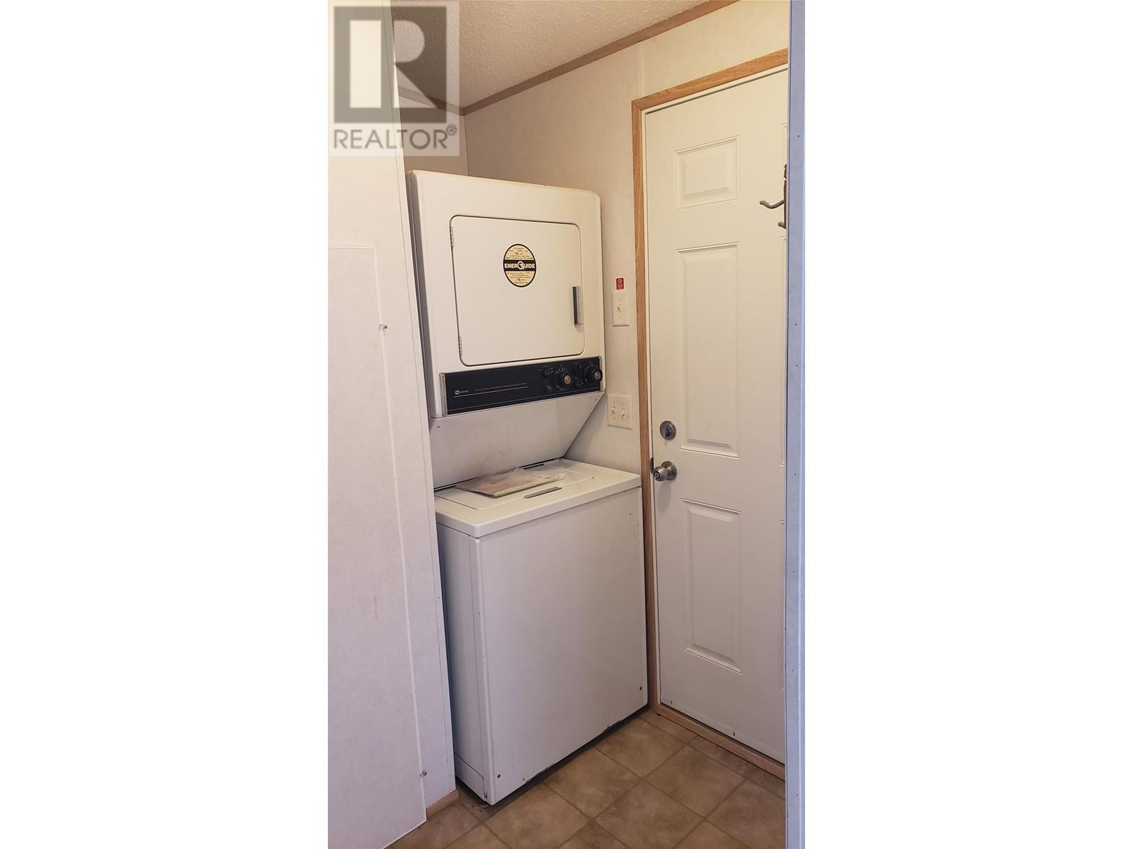 225 Granby Drive, Edgewood, British Columbia  V0G 1J0 - Photo 17 - 10348501