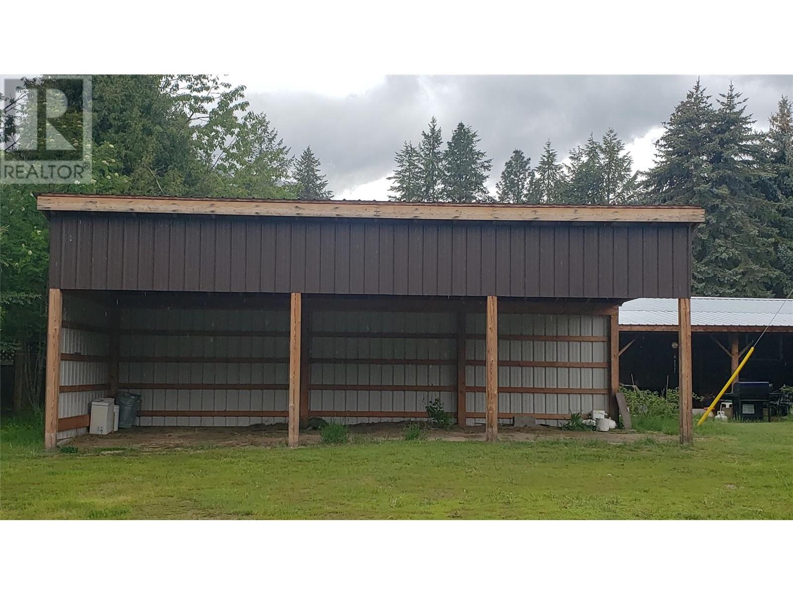 225 Granby Drive, Edgewood, British Columbia  V0G 1J0 - Photo 31 - 10348501