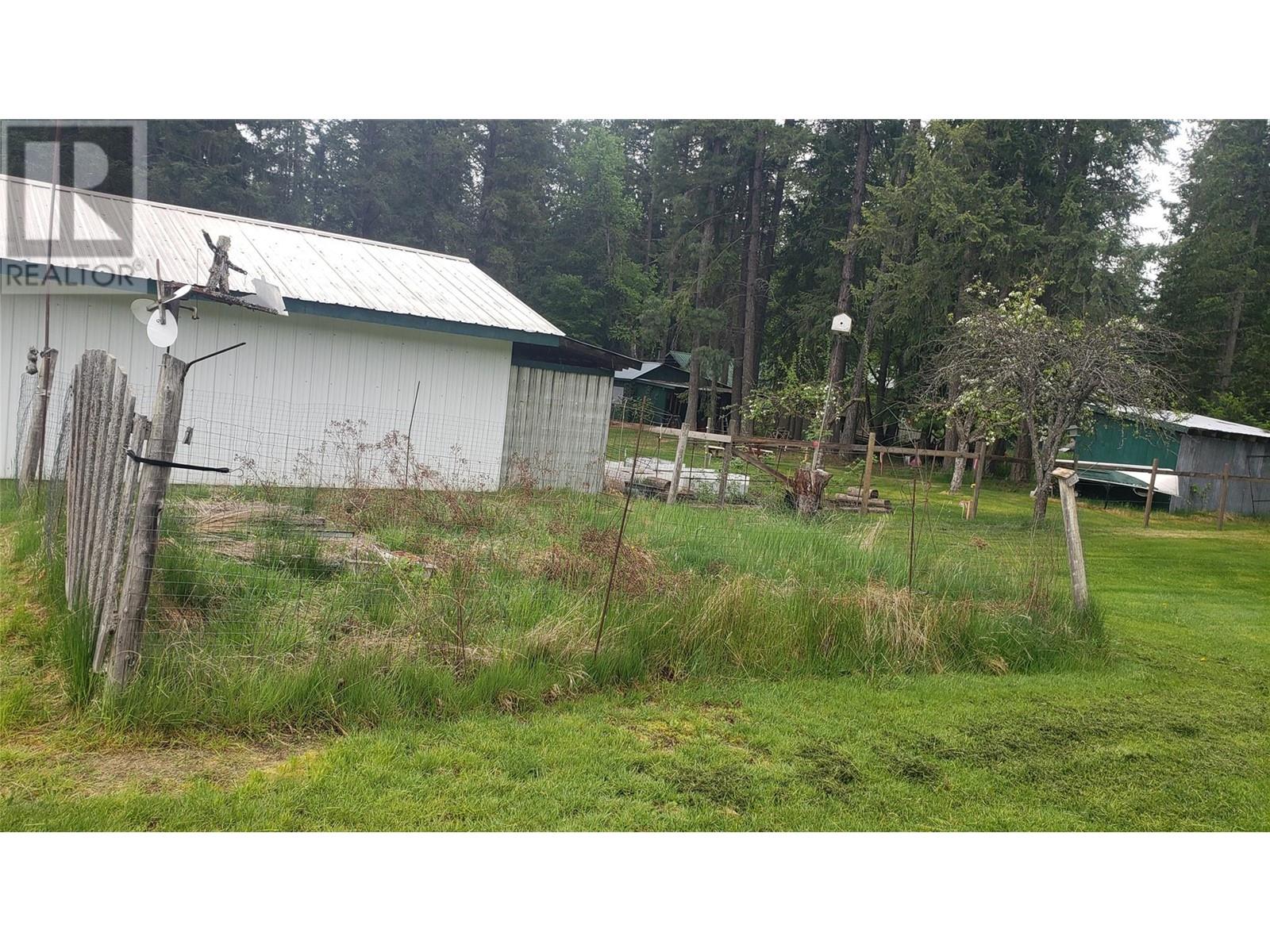 225 Granby Drive, Edgewood, British Columbia  V0G 1J0 - Photo 36 - 10348501