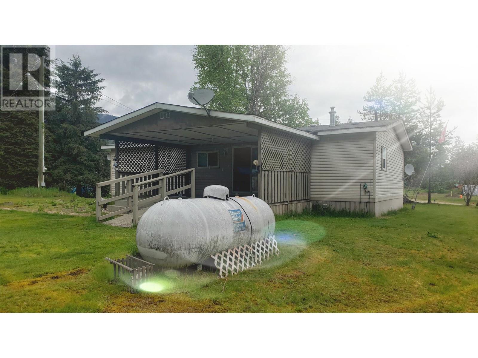 225 Granby Drive, Edgewood, British Columbia  V0G 1J0 - Photo 37 - 10348501