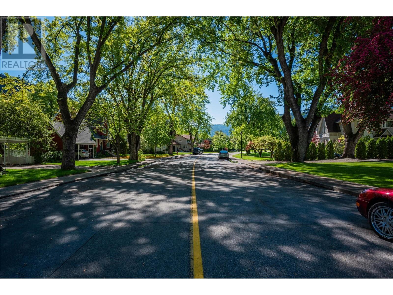 115 Kootenay Avenue, Trail, British Columbia  V1R 1H3 - Photo 10 - 10348917