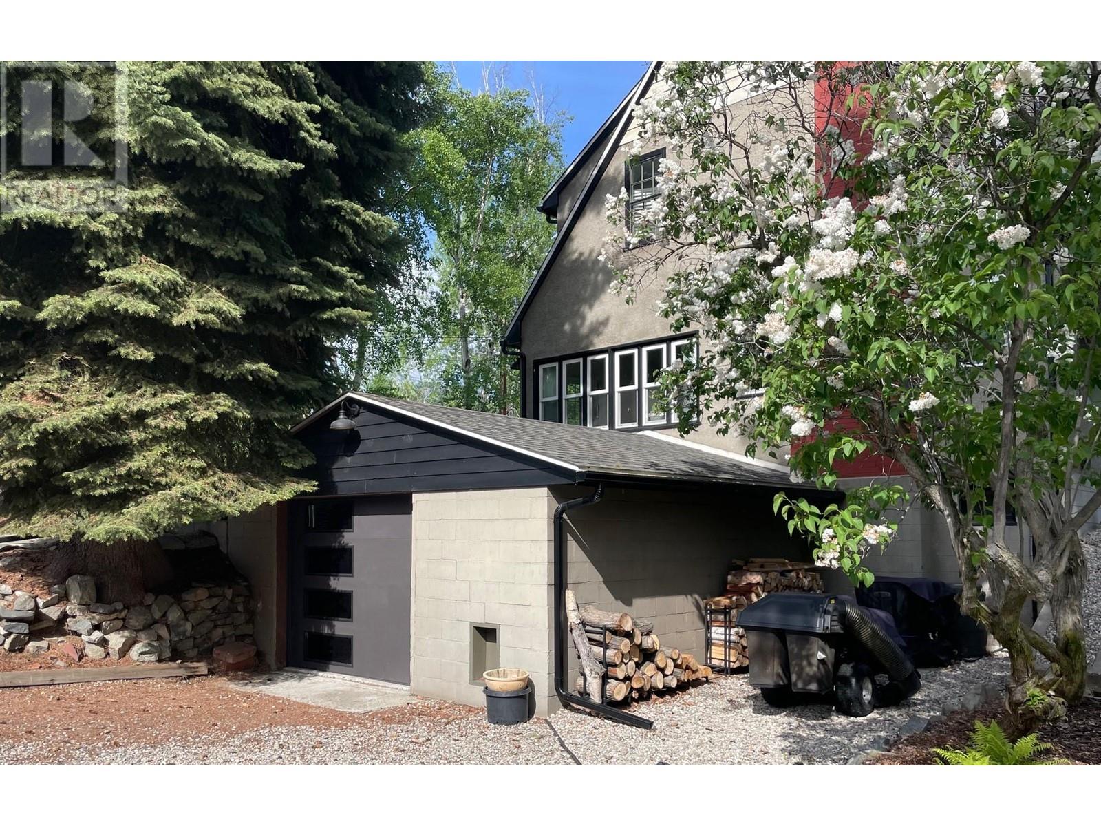 115 Kootenay Avenue, Trail, British Columbia  V1R 1H3 - Photo 5 - 10348917