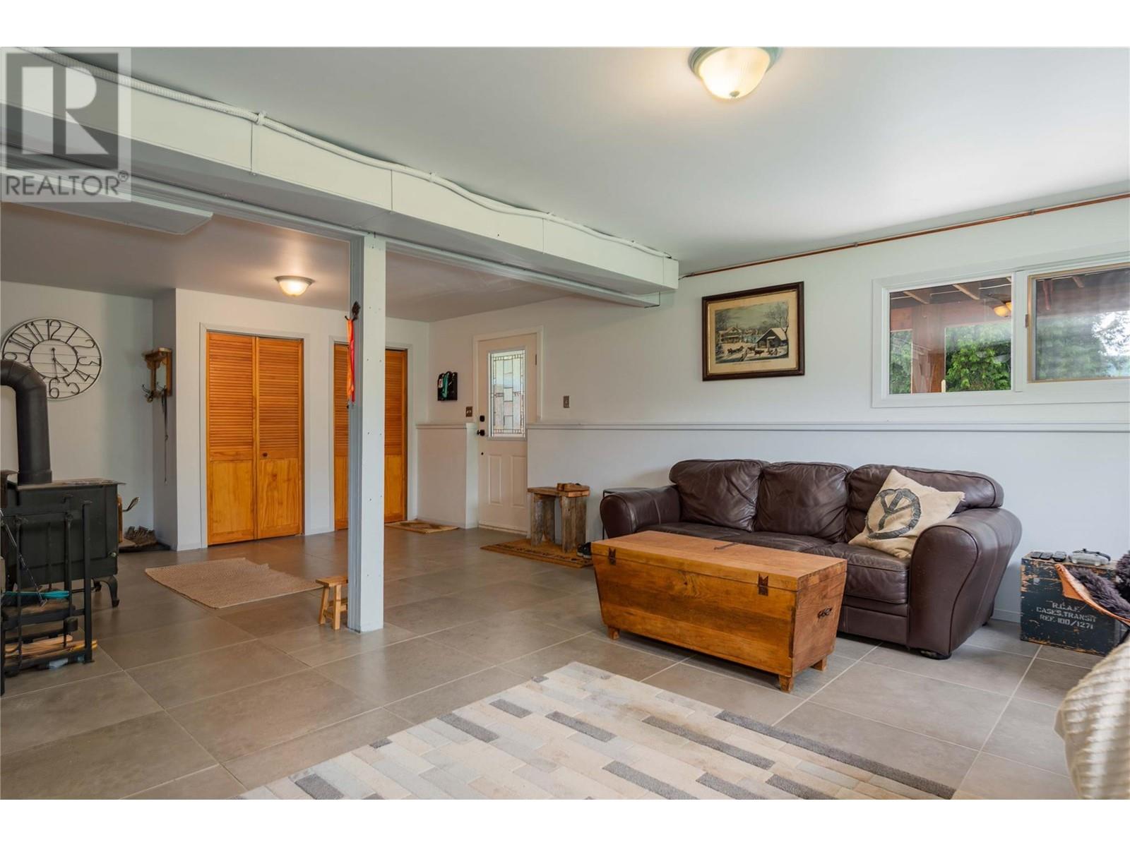 337 Wilson Road, Fruitvale, British Columbia  V0G 1L1 - Photo 24 - 10348729