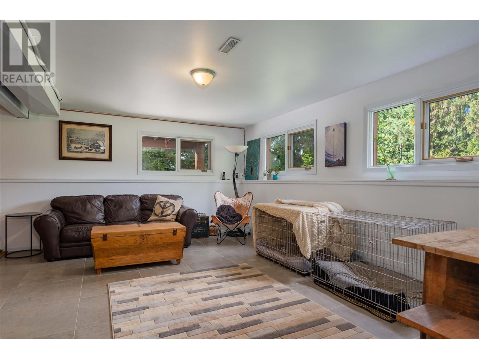 337 Wilson Road, Fruitvale, British Columbia  V0G 1L1 - Photo 26 - 10348729