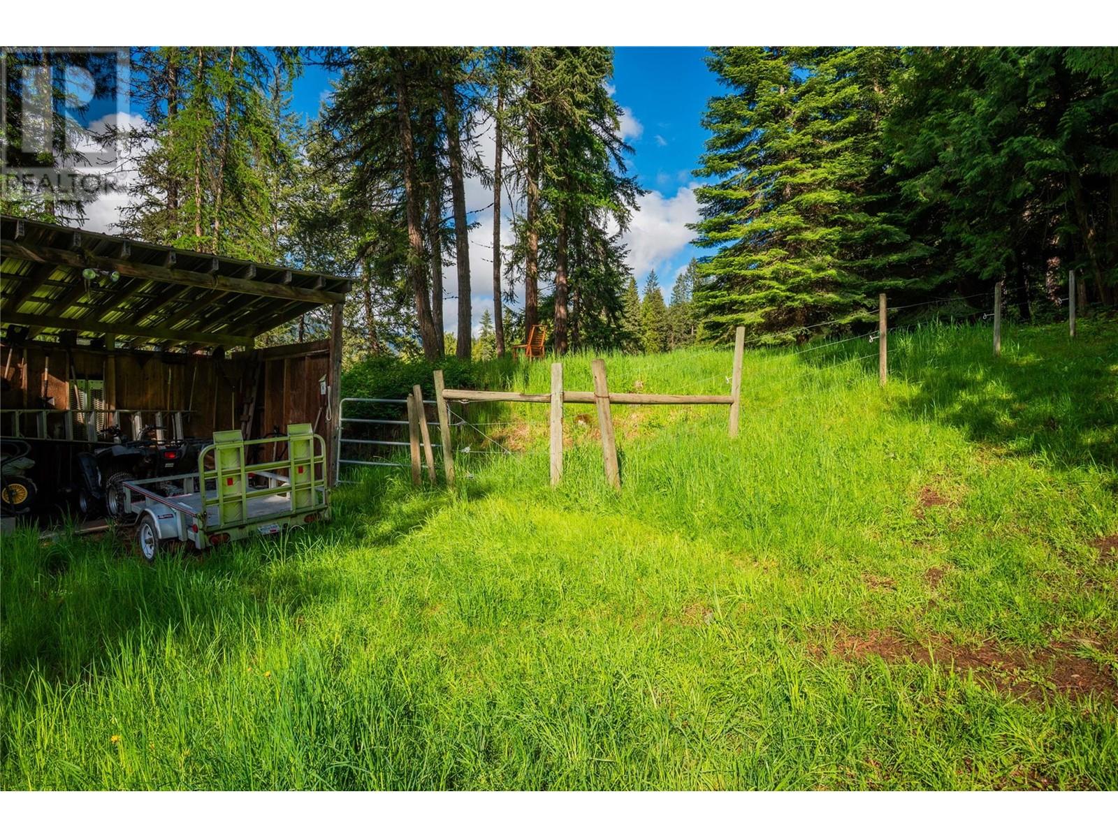 337 Wilson Road, Fruitvale, British Columbia  V0G 1L1 - Photo 40 - 10348729