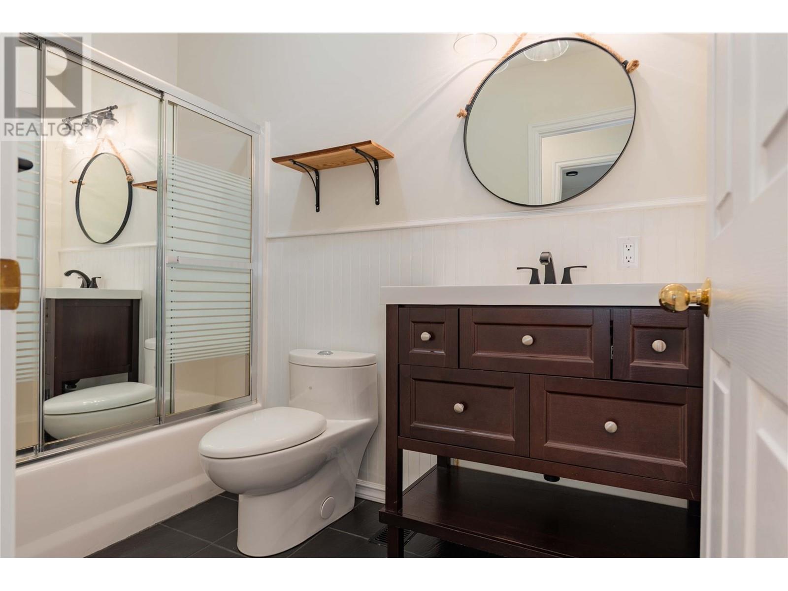 672 Calder Drive, Warfield, British Columbia  V1R 2H8 - Photo 25 - 10347104