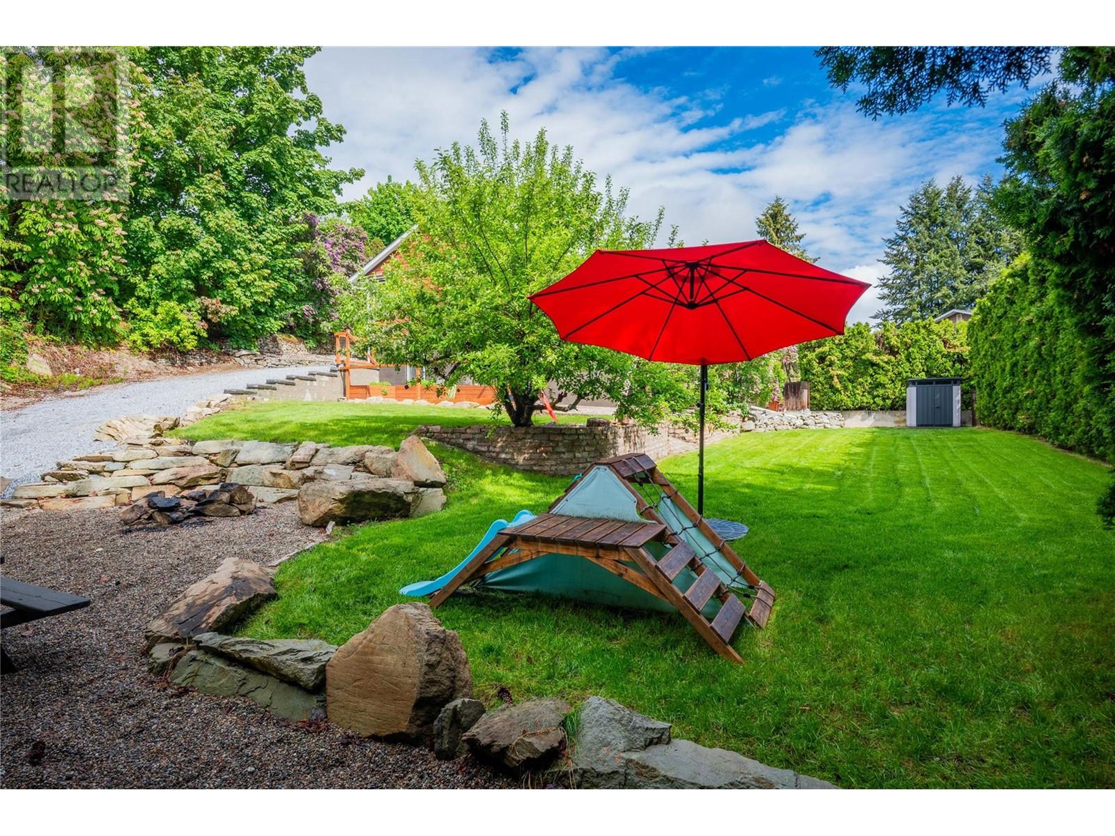 672 Calder Drive, Warfield, British Columbia  V1R 2H8 - Photo 52 - 10347104