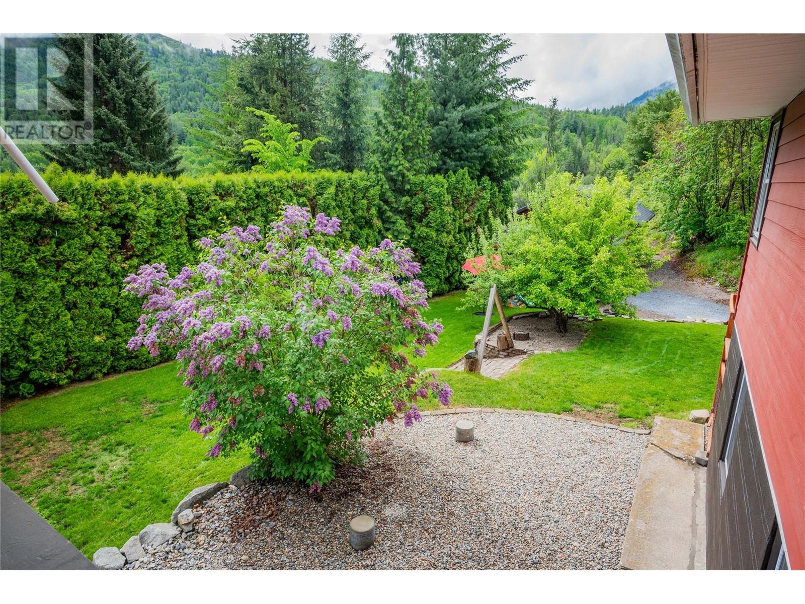 672 Calder Drive, Warfield, British Columbia  V1R 2H8 - Photo 56 - 10347104
