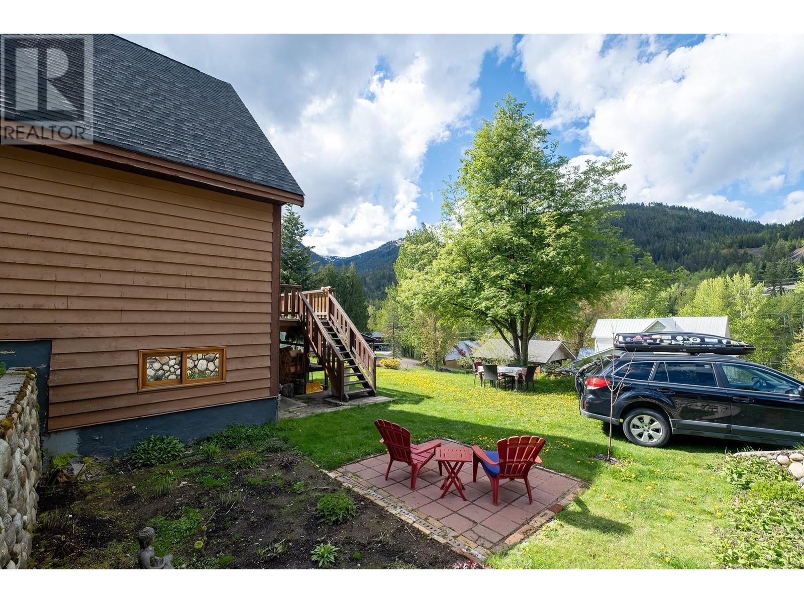 1190 Black Bear Drive, Rossland, British Columbia  V0G 1Y0 - Photo 64 - 10348997