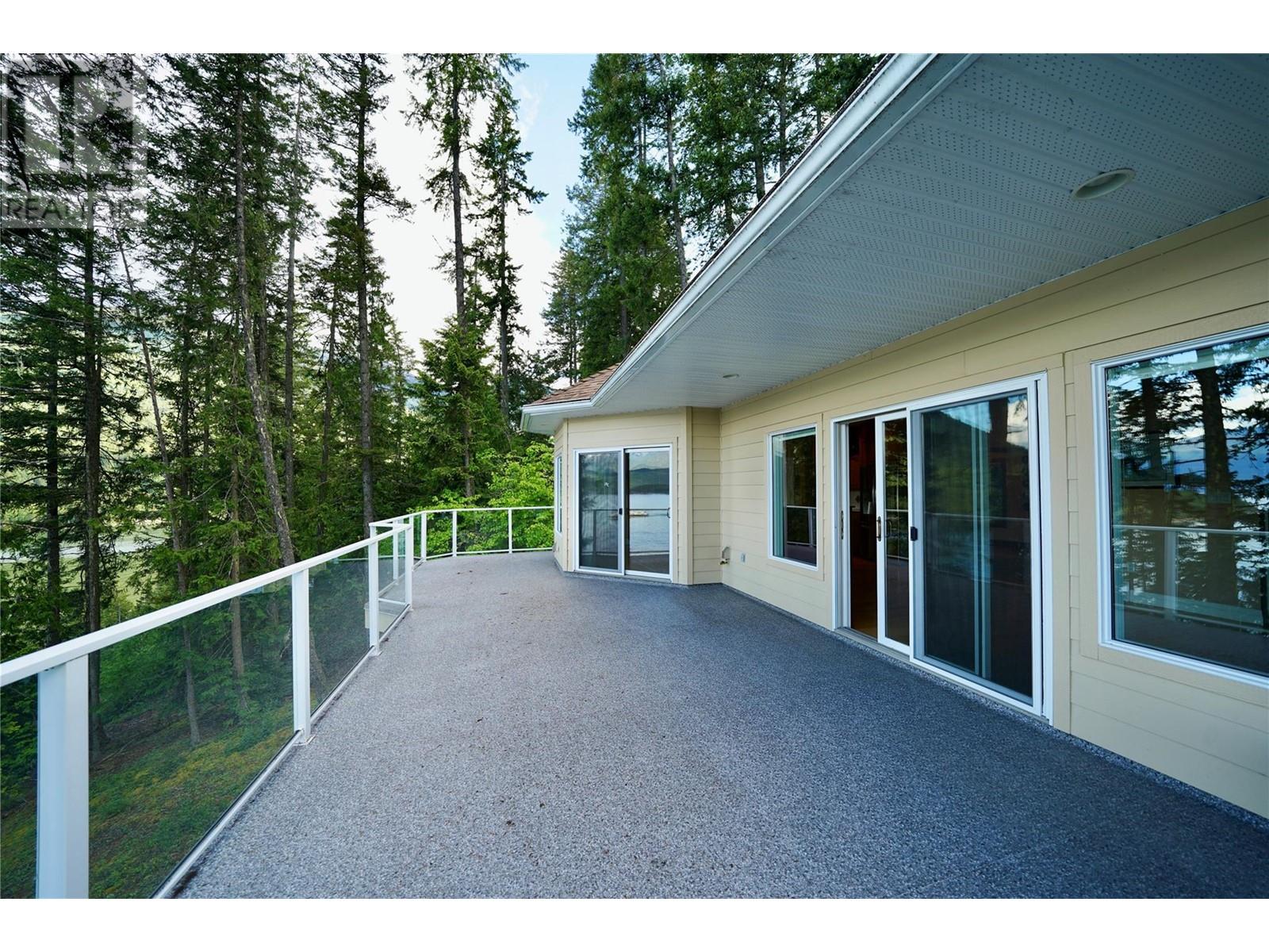 924 Queens Road, Balfour, British Columbia  V0G 1C0 - Photo 28 - 10349082