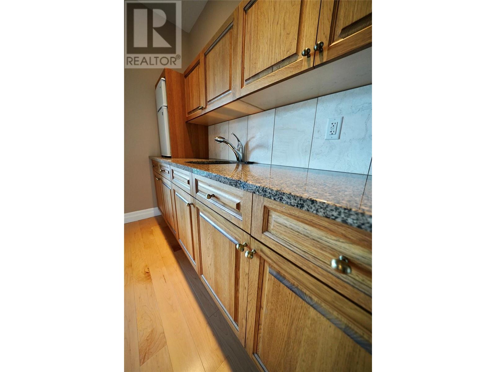924 Queens Road, Balfour, British Columbia  V0G 1C0 - Photo 79 - 10349082