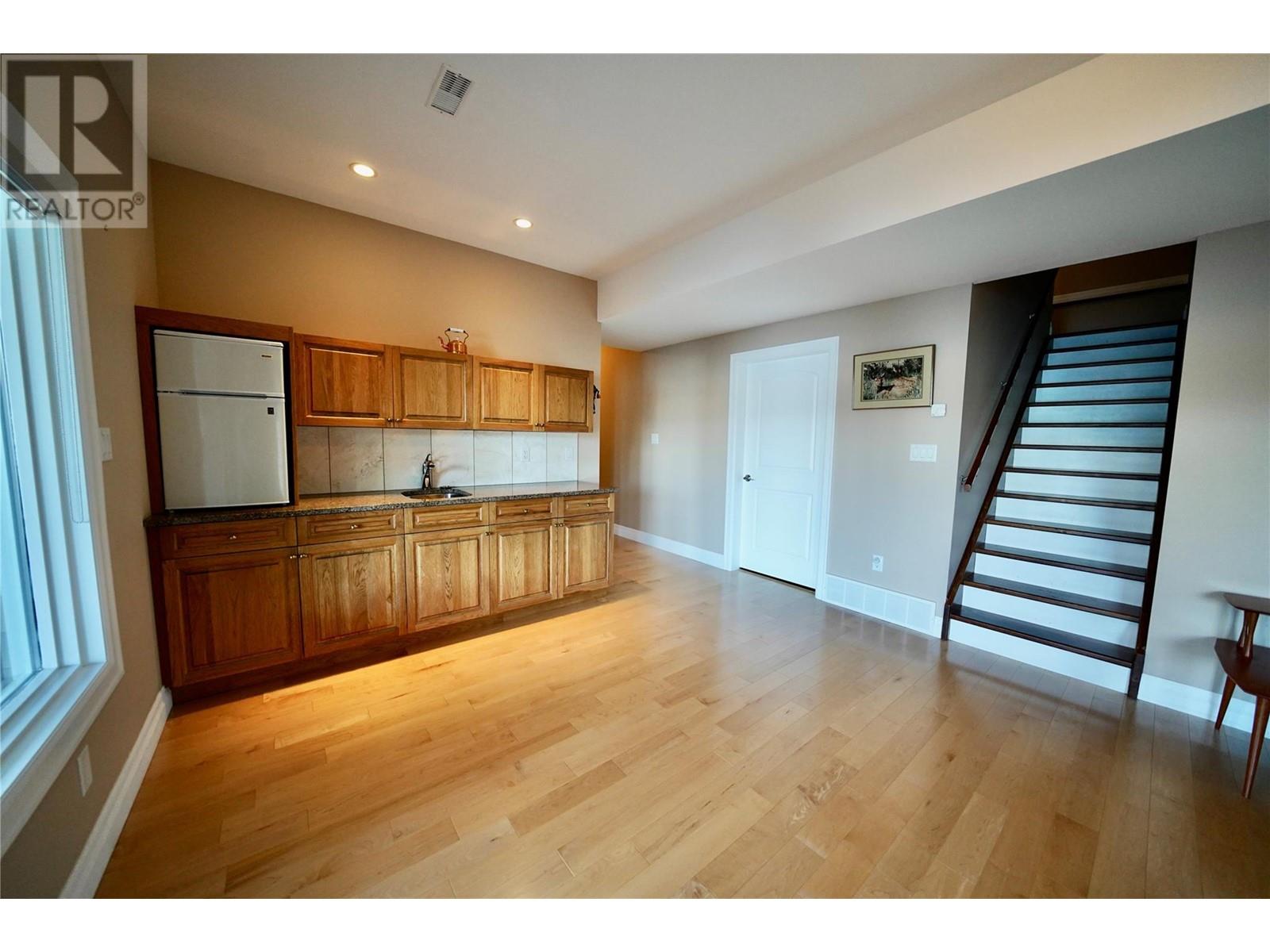 924 Queens Road, Balfour, British Columbia  V0G 1C0 - Photo 80 - 10349082