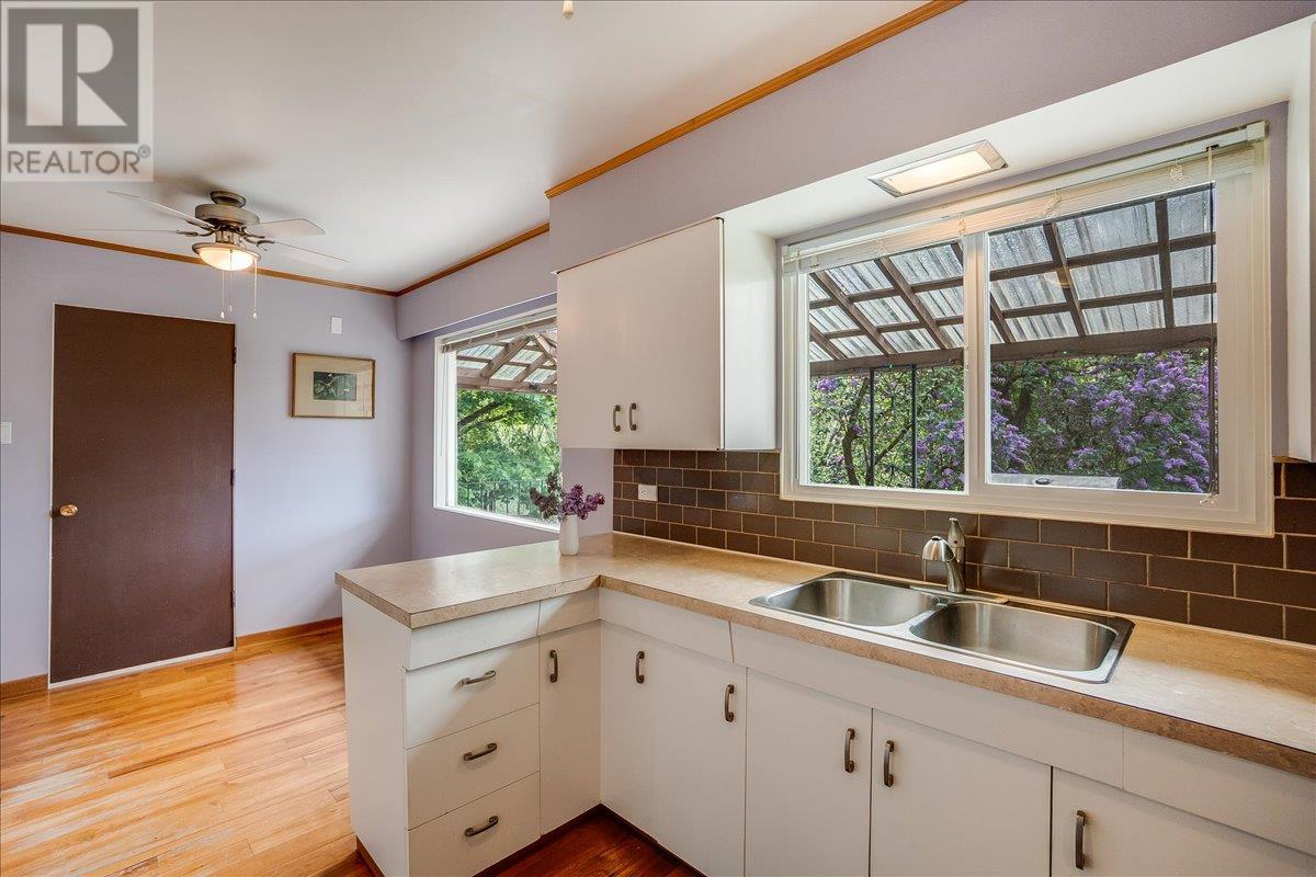3164 Murray Road, South Slocan, British Columbia  V0G 2G1 - Photo 15 - 10349061