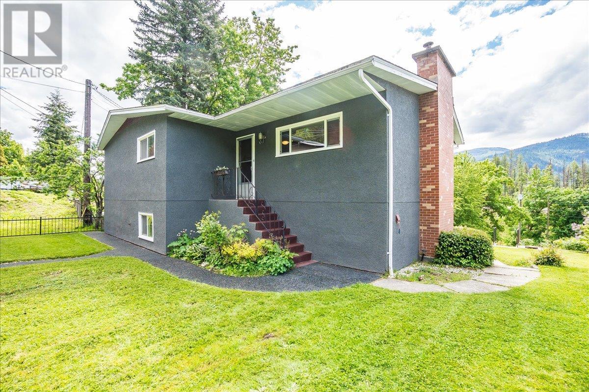 3164 Murray Road, South Slocan, British Columbia  V0G 2G1 - Photo 7 - 10349061