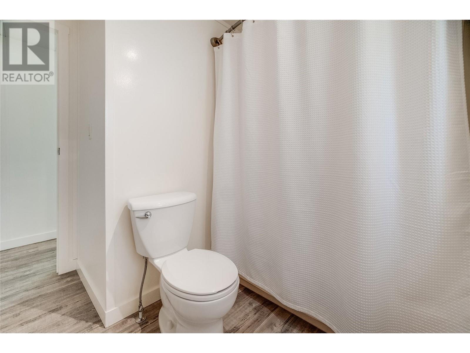 7733 Balfour Wharf Road, Balfour, British Columbia  V0G 1C0 - Photo 22 - 10348533