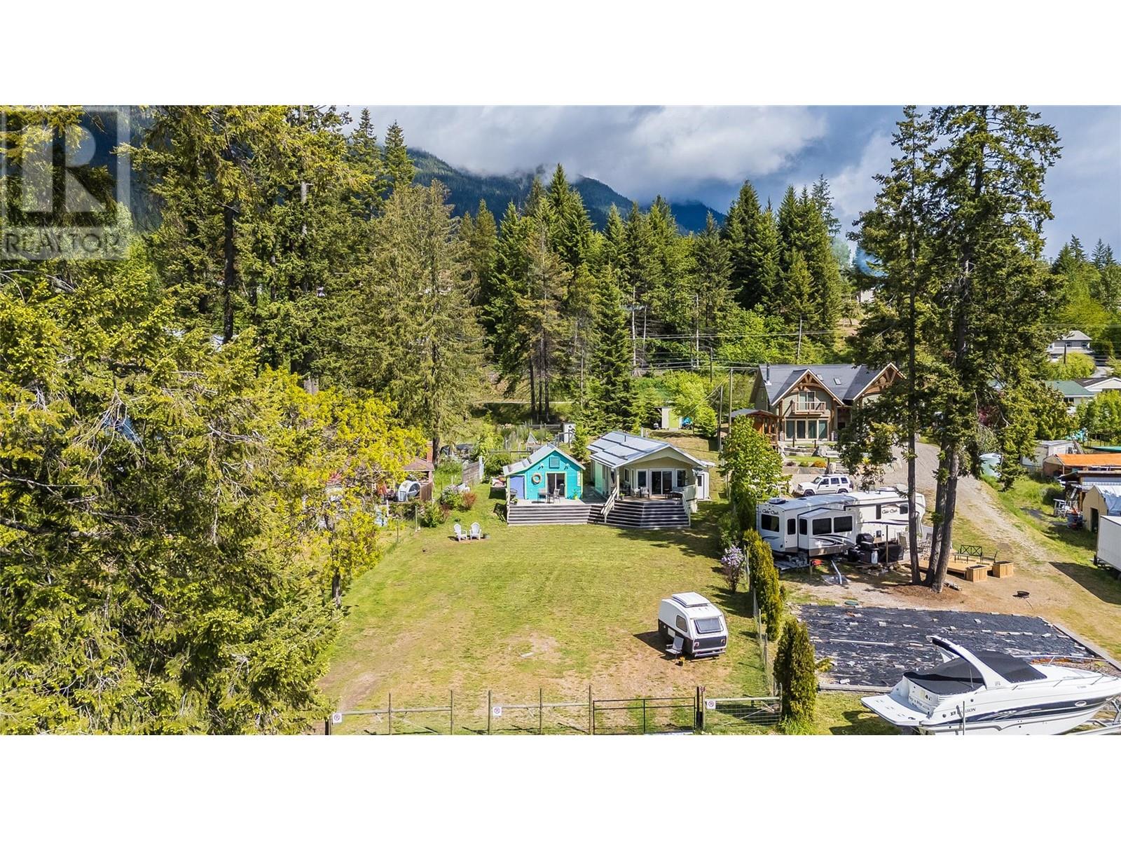 7733 Balfour Wharf Road, Balfour, British Columbia  V0G 1C0 - Photo 34 - 10348533