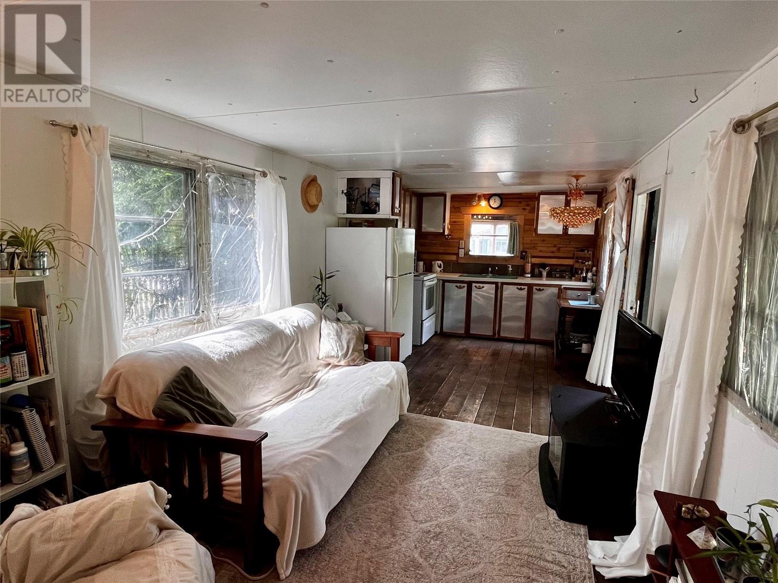 814 Josephine Street, New Denver, British Columbia  V0G 1S0 - Photo 21 - 10347610