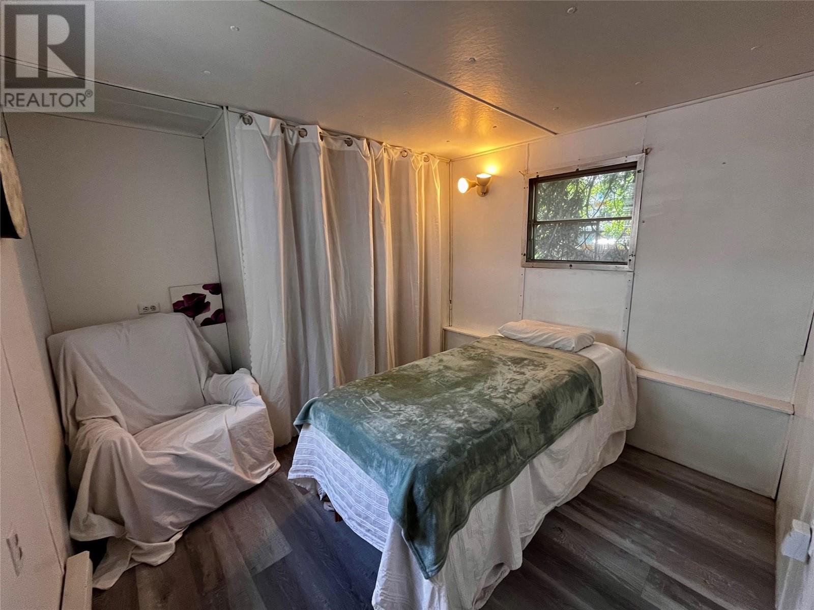 814 Josephine Street, New Denver, British Columbia  V0G 1S0 - Photo 27 - 10347610