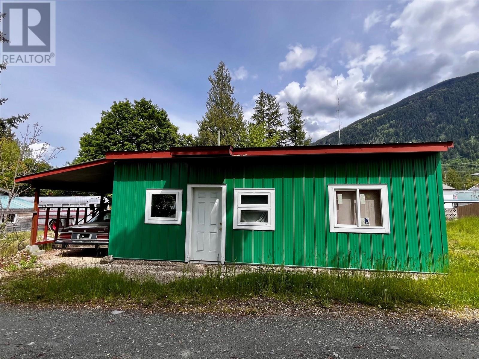 814 Josephine Street, New Denver, British Columbia  V0G 1S0 - Photo 43 - 10347610