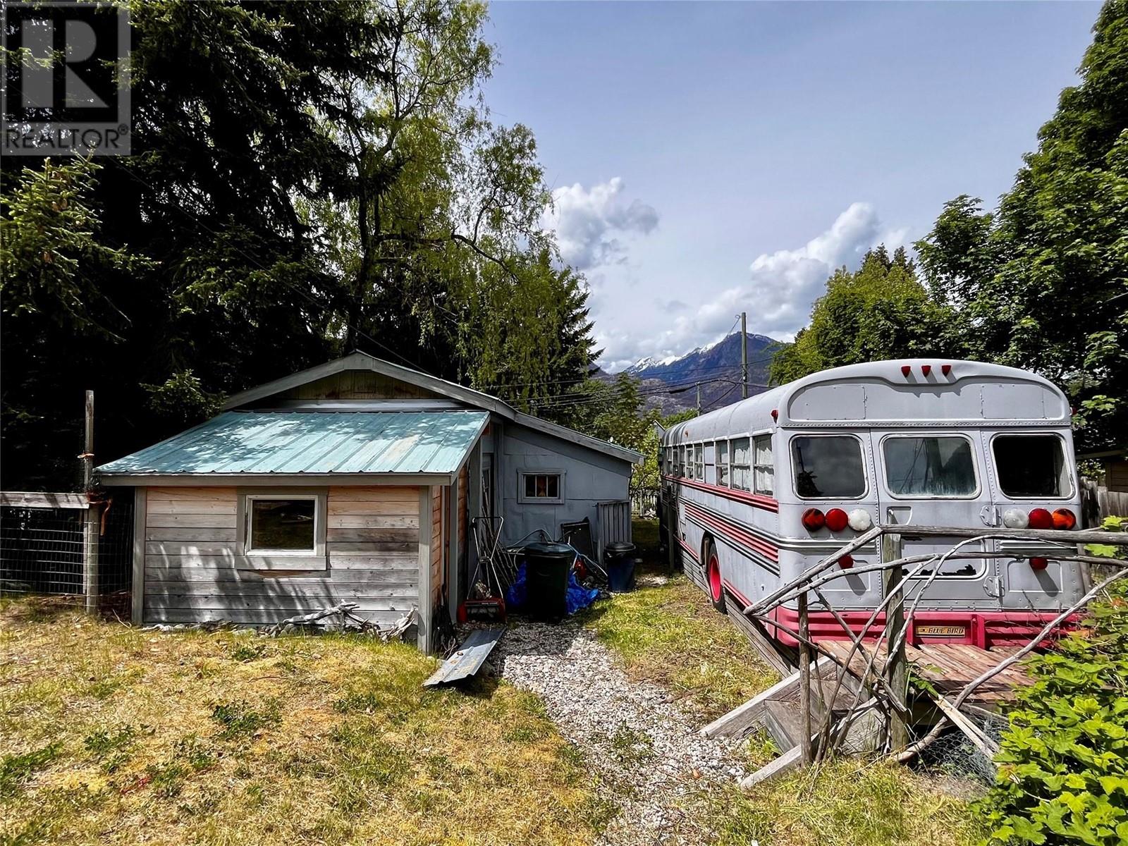 814 Josephine Street, New Denver, British Columbia  V0G 1S0 - Photo 49 - 10347610