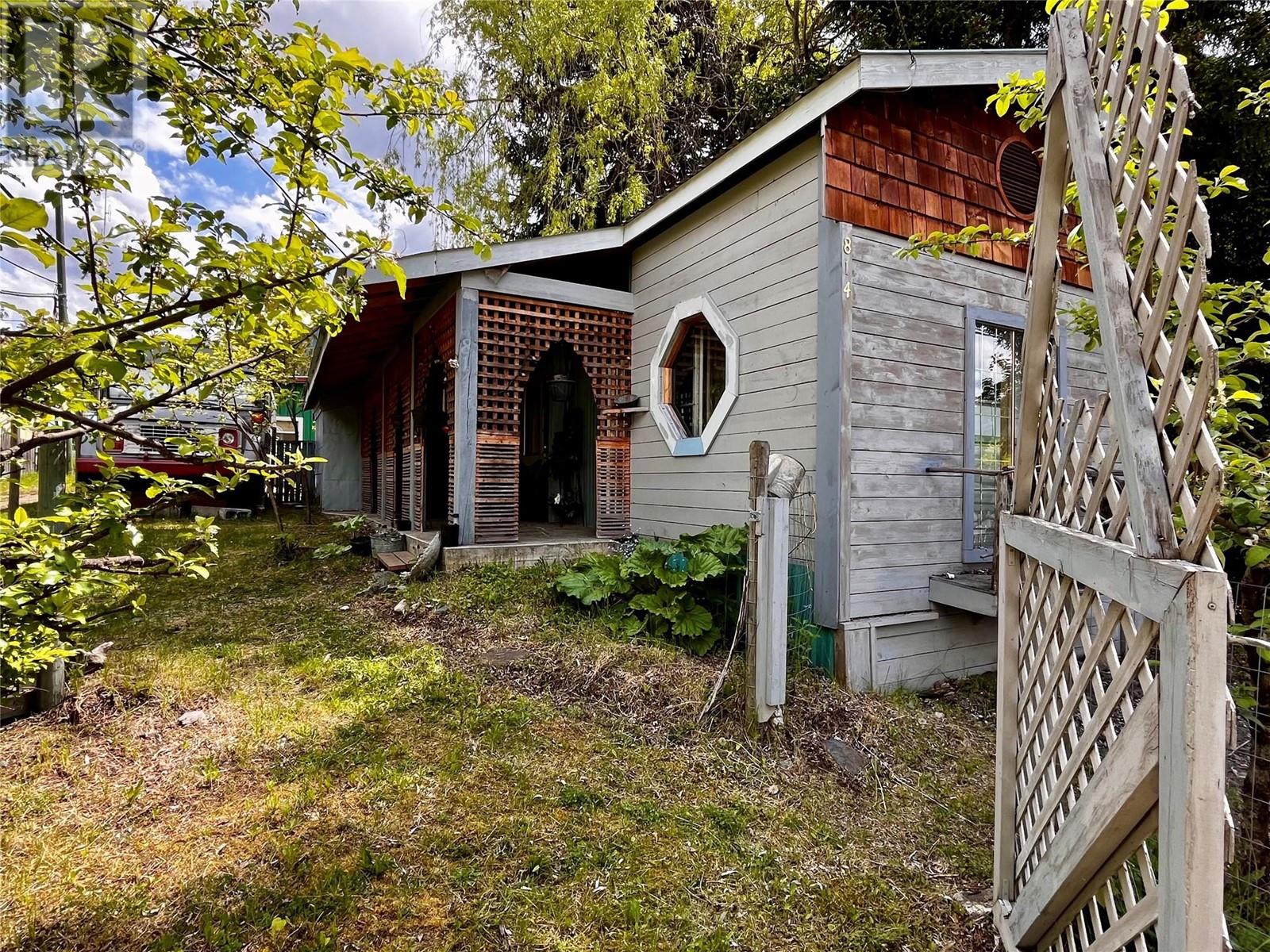 814 Josephine Street, New Denver, British Columbia  V0G 1S0 - Photo 5 - 10347610