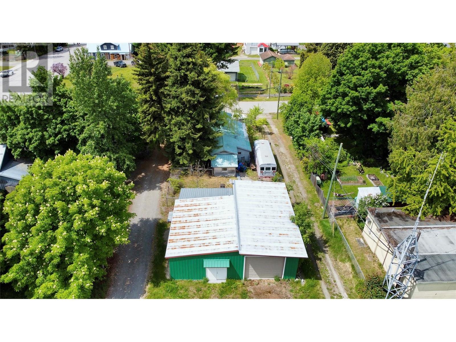 814 Josephine Street, New Denver, British Columbia  V0G 1S0 - Photo 57 - 10347610