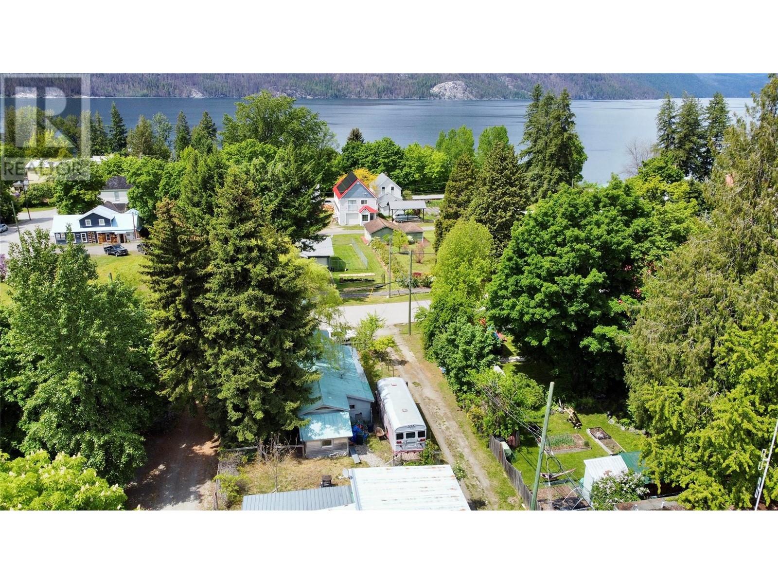 814 Josephine Street, New Denver, British Columbia  V0G 1S0 - Photo 58 - 10347610