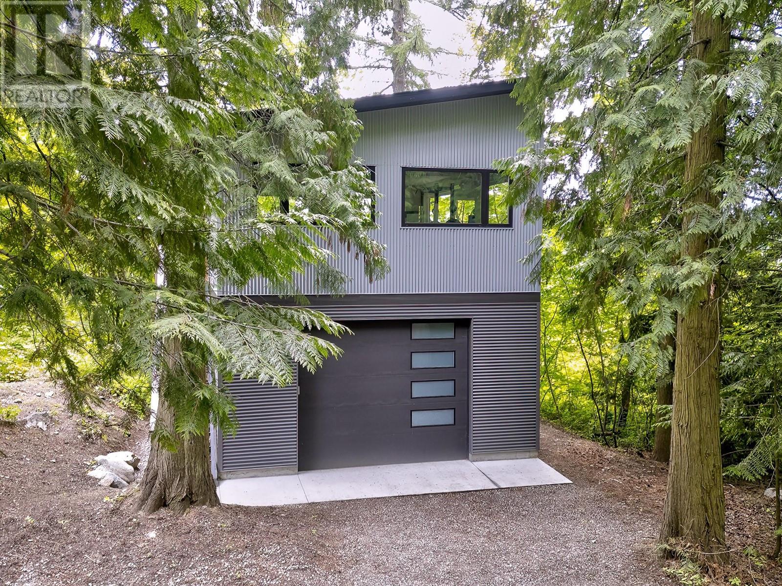 1670 Park Street, Rossland, British Columbia  V0G 1Y0 - Photo 46 - 10349132