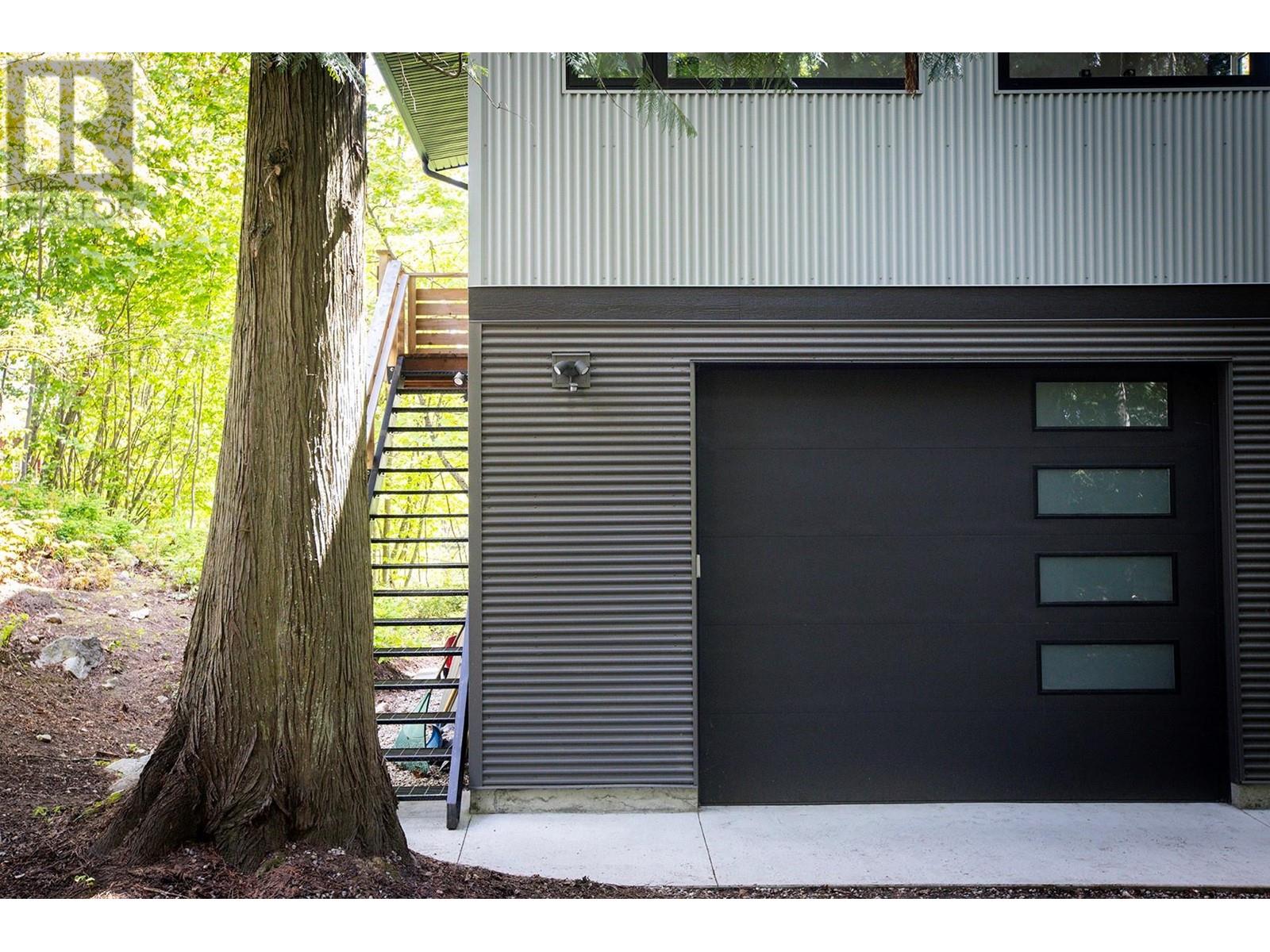 1670 Park Street, Rossland, British Columbia  V0G 1Y0 - Photo 48 - 10349132