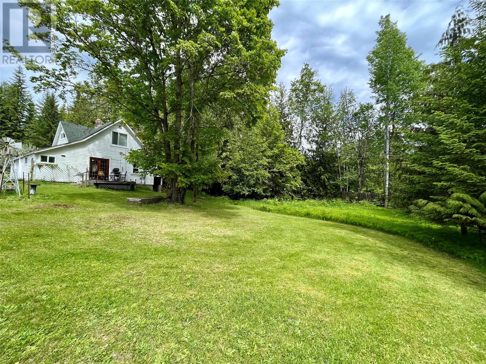 740 Highway 6 S, Nakusp, British Columbia  V0G 1R0 - Photo 25 - 10349240