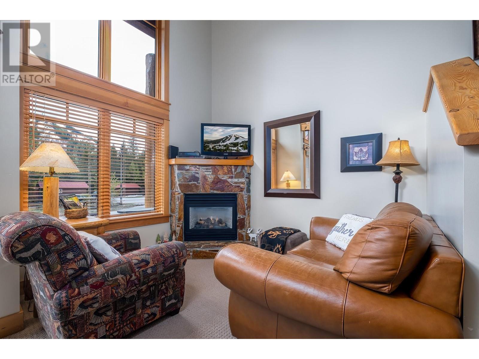 1080 Olaus Way Unit# 1a, Rossland, British Columbia  V0G 1Y0 - Photo 11 - 10348884