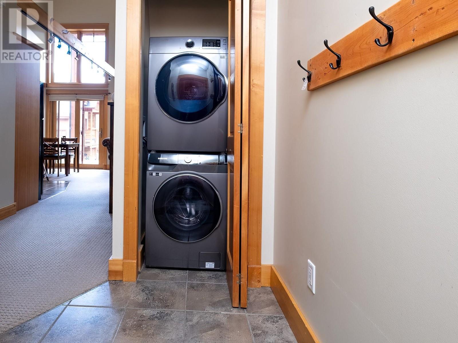 1080 Olaus Way Unit# 1a, Rossland, British Columbia  V0G 1Y0 - Photo 30 - 10348884