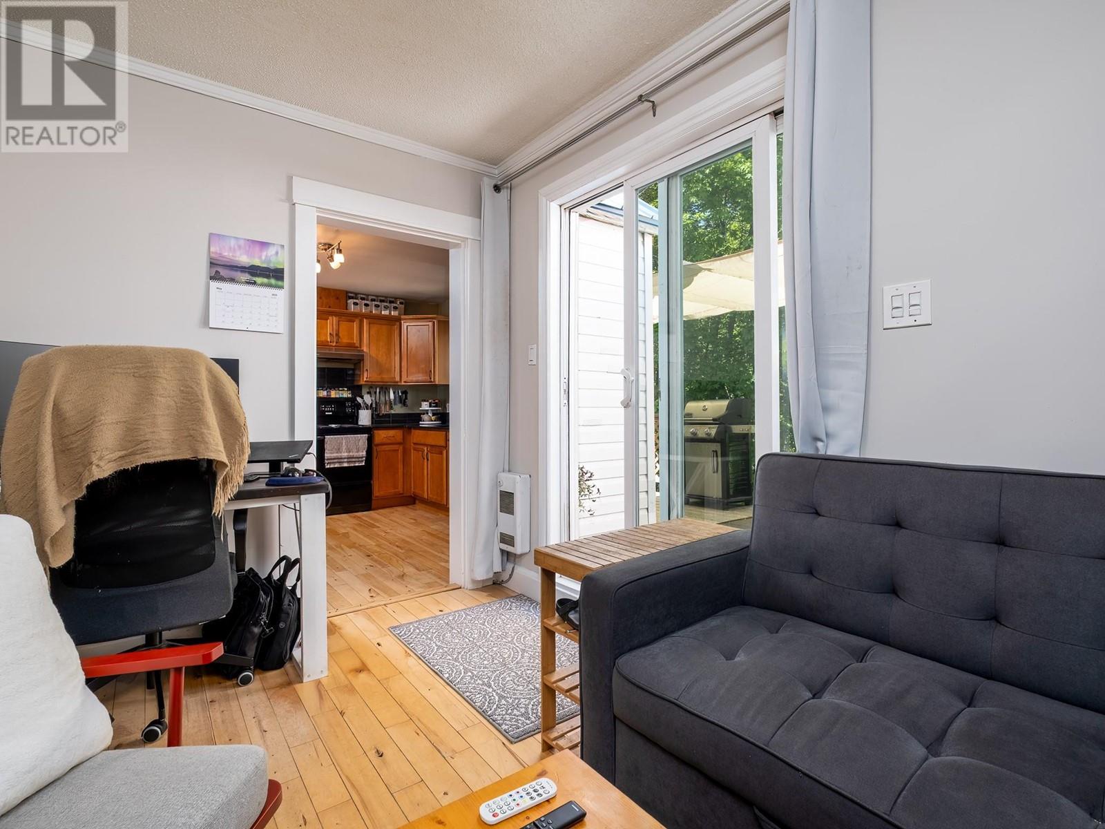 2173 Spokane Street, Rossland, British Columbia  V0G 1Y0 - Photo 19 - 10349211