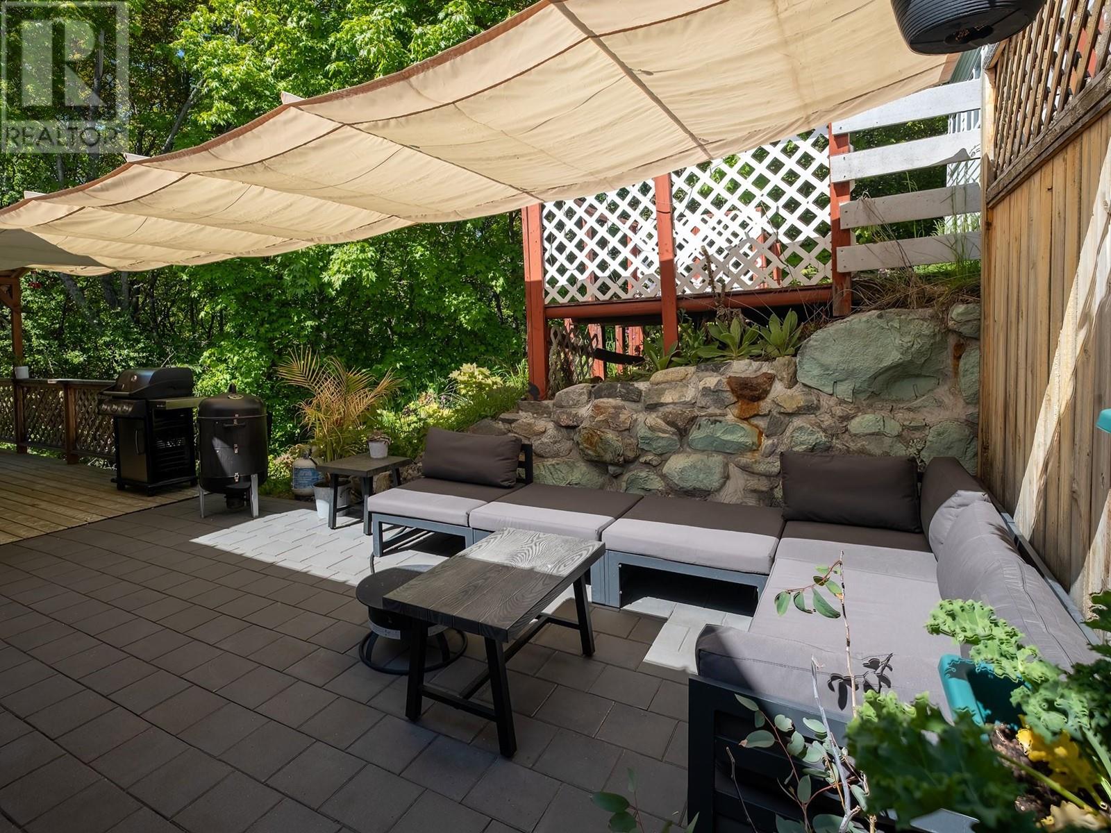 2173 Spokane Street, Rossland, British Columbia  V0G 1Y0 - Photo 30 - 10349211