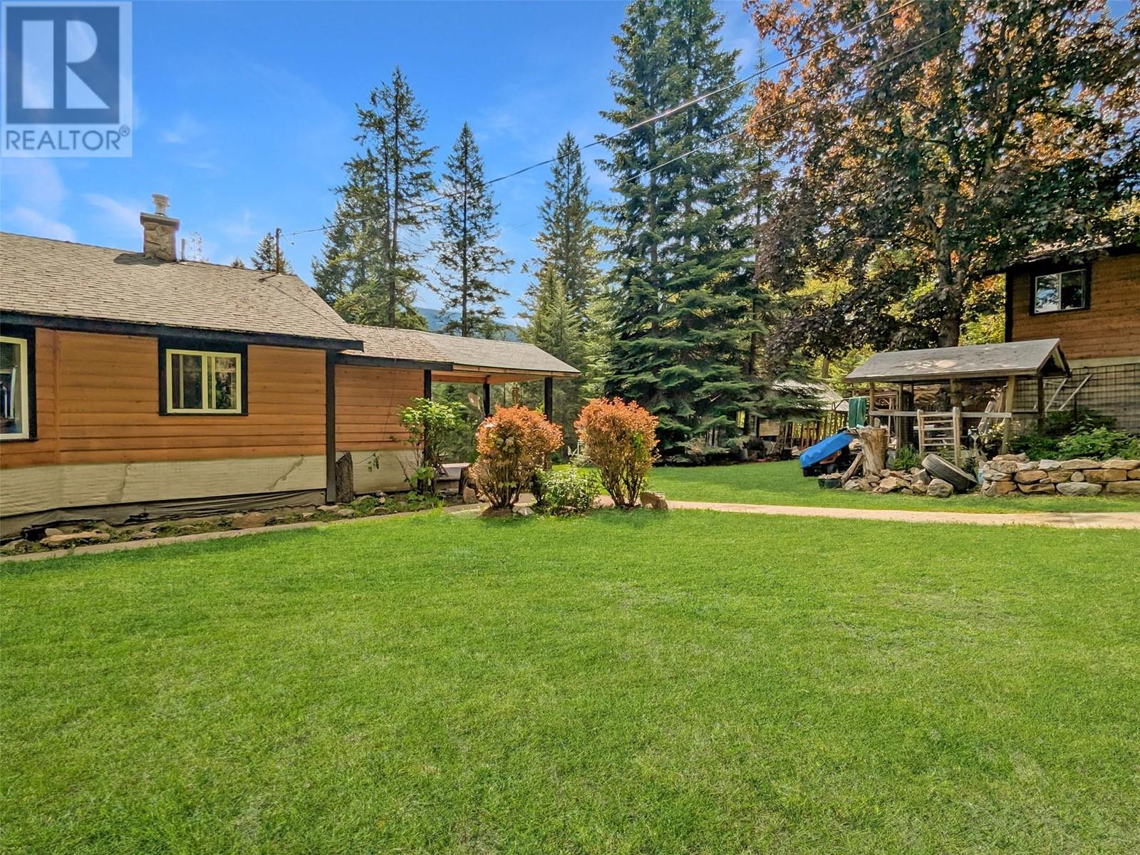6680 Perry's Back Road, Winlaw, British Columbia  V0G 2J0 - Photo 4 - 10349382