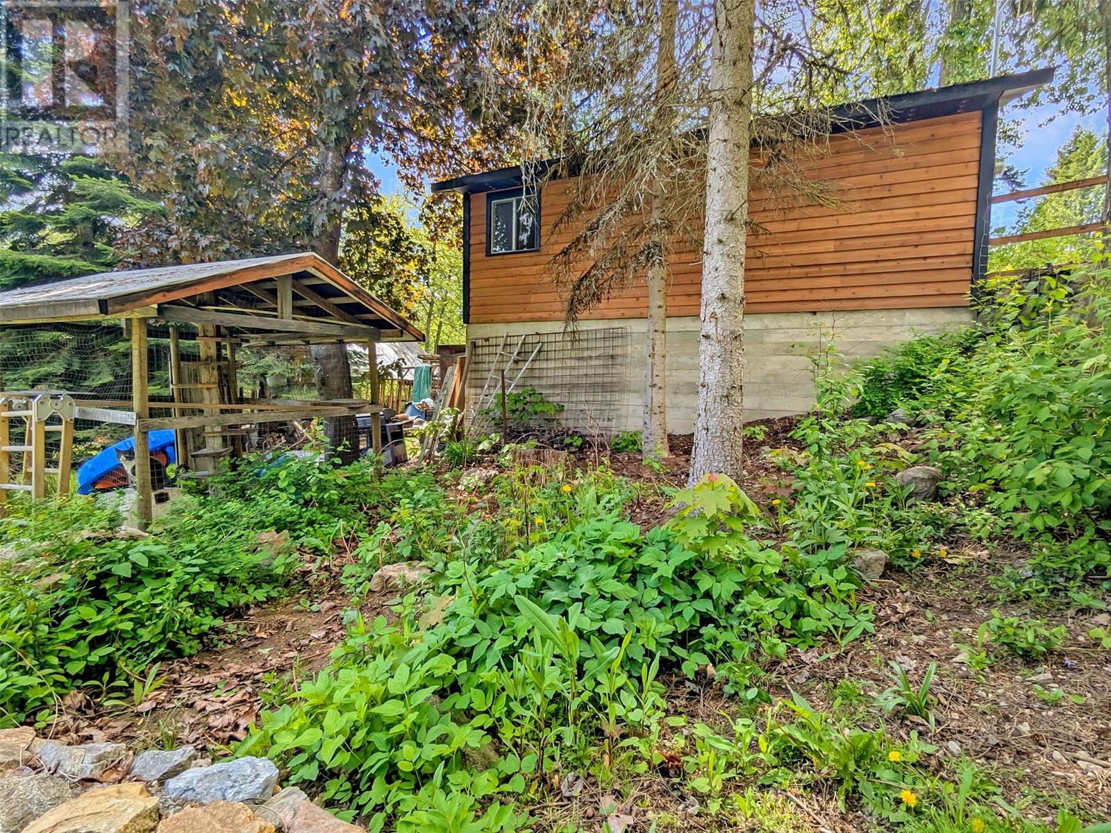 6680 Perry's Back Road, Winlaw, British Columbia  V0G 2J0 - Photo 6 - 10349382