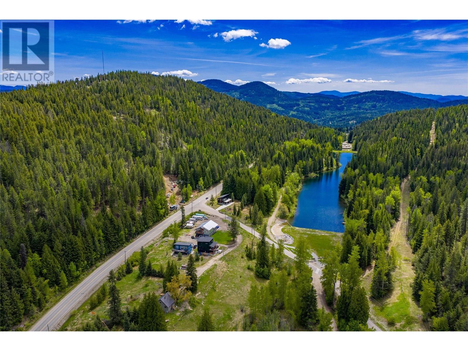 201 Joliffe Way, Rossland, British Columbia  V0G 1Y0 - Photo 12 - 10349320